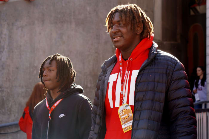 Recruit Carter Lowe watches Ohio State warm up before playing Penn State Oct. 21, 2023 at Ohio Stadium. (Lori Schmidt / Columbus Dispatch / USA TODAY NETWORK).